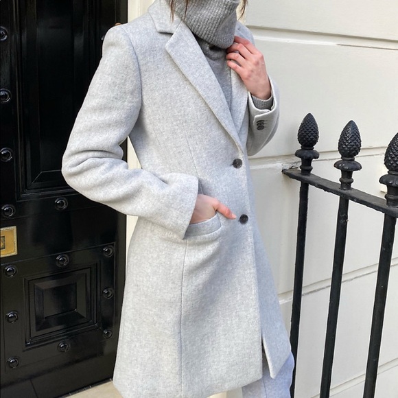 Aritzia Babaton Wool Claridge Coat - Picture 3 of 11